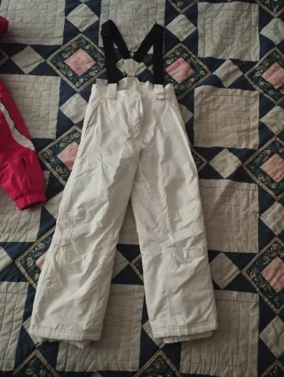 Chaqueta y pantalón de nieve rosa