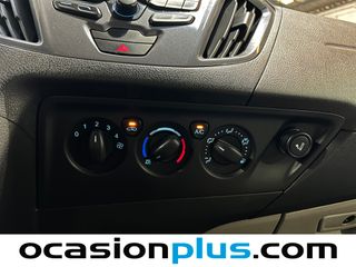 Ford Tourneo Custom 2.2 TDCI 300 L1 Titanium 92 kW (125 CV)