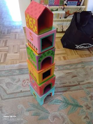 Juego apilable Dideco Topanifarm +18 meses