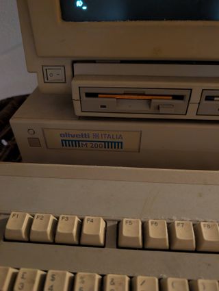 Olivetti M200 PC Vintage funzionante