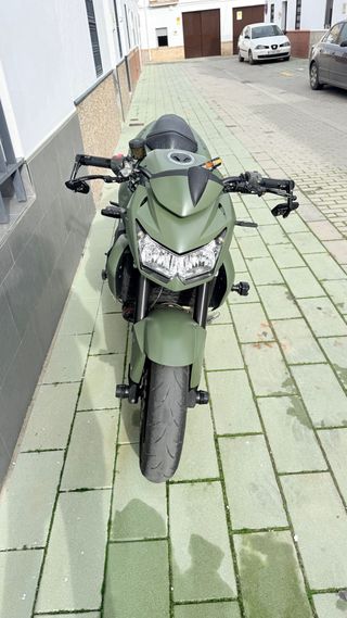 Kawasaki Z750 Verde