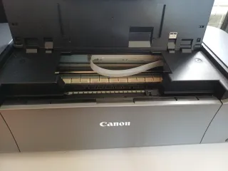 Impresora A3 con ocho tintas y conexión a la nube