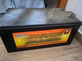 Inversor 5kW + 9 Placas Solares + 6 Baterías