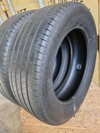 Se vende 2 Neumáticos en perfecto estado