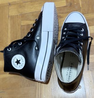 Converse Negras Plataforma