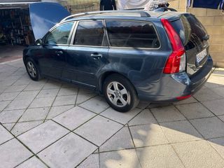Volvo V50 2009 con averia