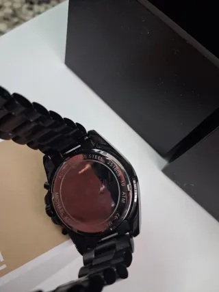 Reloj Michael Kors Negro y Plateado