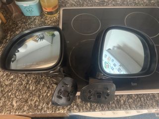 Retrovisores  eléctricos SsangYong Rodius año 2015