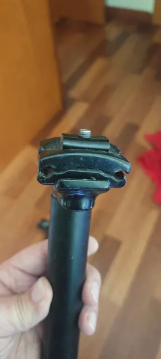 Tija de sillín de aluminio