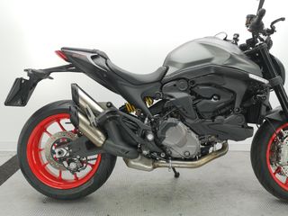 DUCATI MONSTER 937 2022 19327 kms.