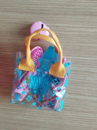 Muñeca Nancy ¿Qué Hay En Mi Bolso?