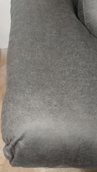 Chaiselongue extraíble AL SUELO con arcón Y 2 POUF