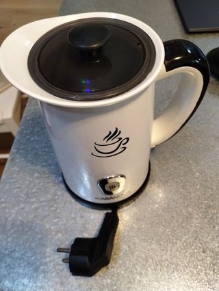 Montalatte elettrico Kasanova SB-305-E1