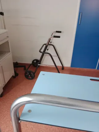 Cuidador/a experiencia persona dependiente.