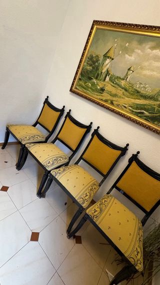 Conjunto 4 sillas madera y tela