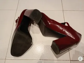 Zapatos Mery Jane Tacón Bloque Charol bourdeos