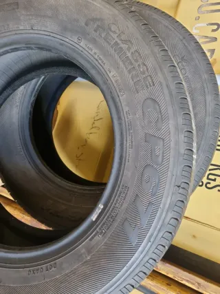 Se vende 2 Neumáticos en perfecto estado