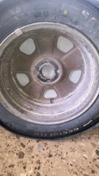 Rueda completa Renault Kangoo 4x4