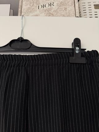 Pantalón de vestir con raya diplomática