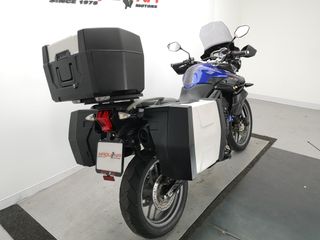 TRIUMPH TIGER 800 2013 50430 kms.