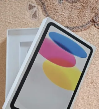 iPad 10th gen 256GB wifi Azul en perfecto estado