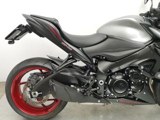 SUZUKI GSX-S 1000 2021 827 kms.