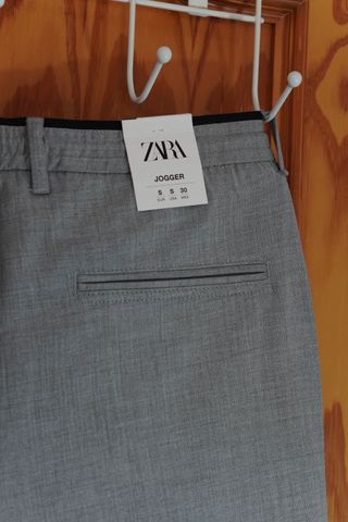 Pantalón Zara Jogger Fit Talla S Gris