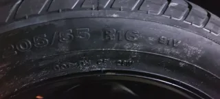 Rueda Repuesto Dunlop 205/55 R16+ gato regalo