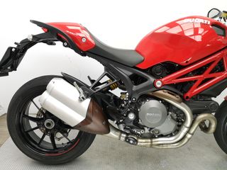 DUCATI MONSTER 1100 EVO 2012 30460 kms.