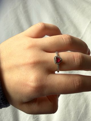 Anillo Pandora Corazón Rojo y Circonitas