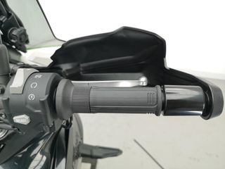 KAWASAKI VERSYS 1000 2024 11169 kms.