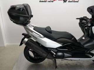YAMAHA T-MAX 500 2011 41909 kms.