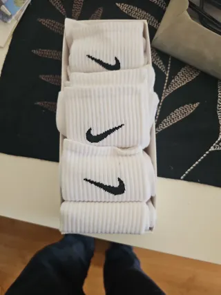 Pack 5 calcetines Nike largos blancos 37a 42