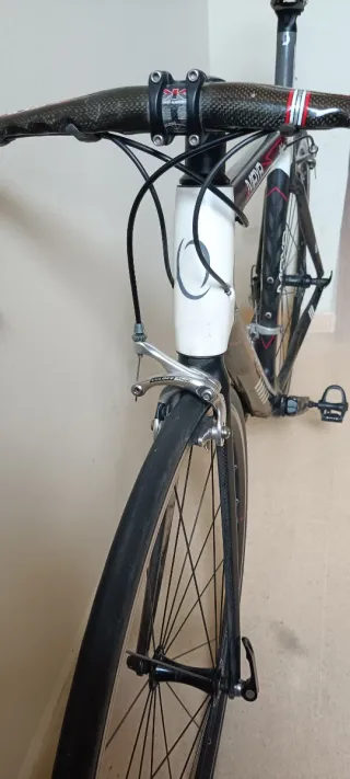 Bicicleta de carbono Maya R2
