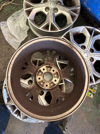 Llantas SsangYong Tivoli 16 pulgadas