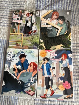 manga “God Bless the Mistaken” tomos 1 al 4