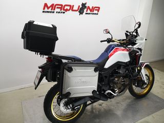 HONDA CRF1000L AFRICA TWIN DCT 2017 19830 kms.