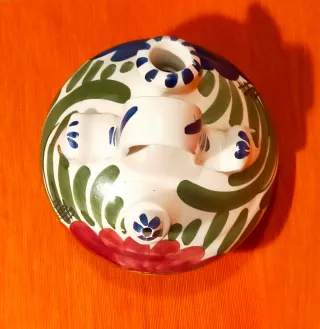 Botijo de cerámica de Talavera de la Reina