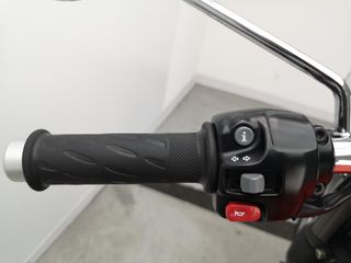 TRIUMPH BONNEVILLE T100 2019 34960 kms.