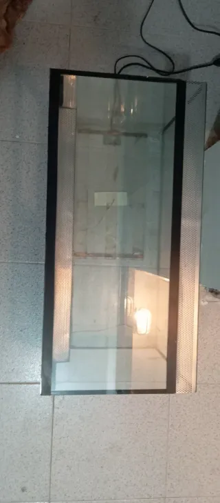 Terrario Negro y Transparente