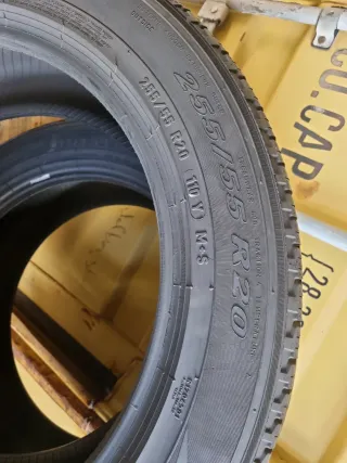 Se vende 2 Neumáticos en perfecto estado