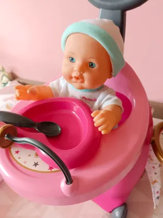 Maleta-trona y cuna para muñeca