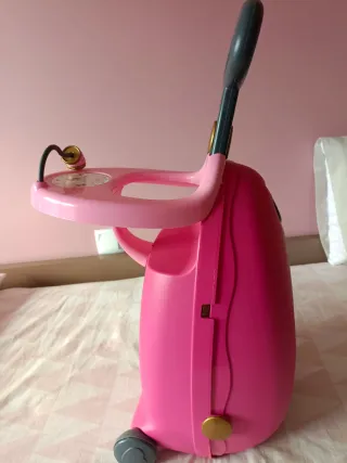 Maleta-trona y cuna para muñeca