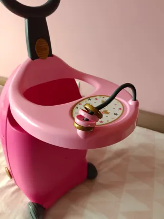 Maleta-trona y cuna para muñeca