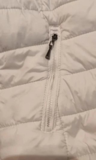 Plumas blanca Talla L leer descripción