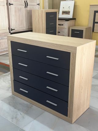 Cómoda nueva de 4 cajones EN OFERTA