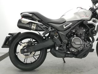 VOGE 350 AC 2023 18436 kms.