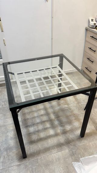 Mesa de comedor cristal y metal