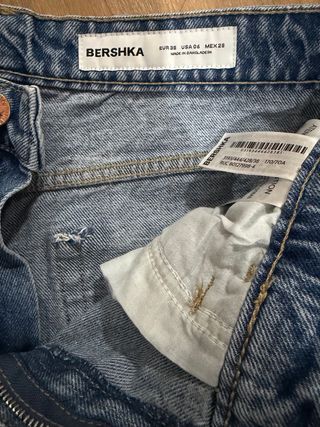 Vaqueros Baggy Bershka Talla 38