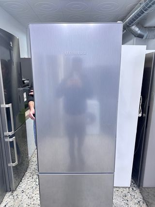 Nevera Liebherr con Garantía y Transporte